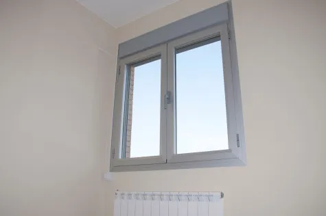 USŁUGI LOKATORSKIE I STOLARSKIE, Okna aluminiowe