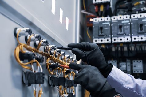 ELEKTRON SYSTEMY ELEKTRYCZNE I TELETECHNICZNE PATRYK SIPORSKI, Usługi elektryczne