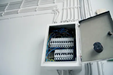 TDC SERWIS INŻ PIOTR BIELAWSKI, Usługi elektryczne