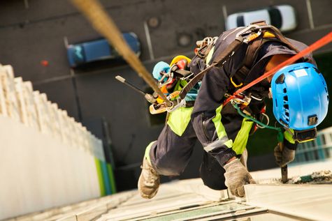 ALPINIZM PRZEMYSŁOWY , Prace na wysokości
