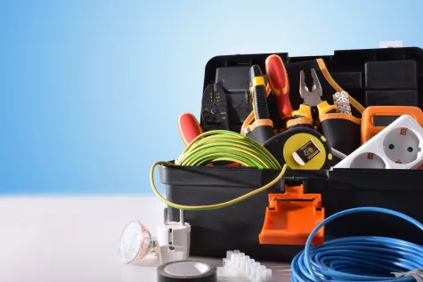 JERZY PISULA PRZEDSIĘBIORSTWO HANDLOWO USŁUGOWE PRECYZJA BIS, Elektryk, instalacja elektryczna